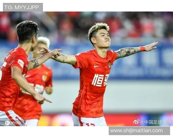 广州足球队引领最新足球节奏排行榜前十名精彩表现一览 广州足球队引领最新足球节奏排行榜前十名精彩表现一览