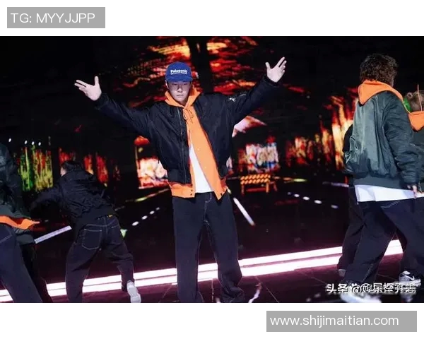 街舞盛宴:深入上海街舞队的激情与力量之旅 街舞盛宴:深入上海街舞队的激情与力量之旅