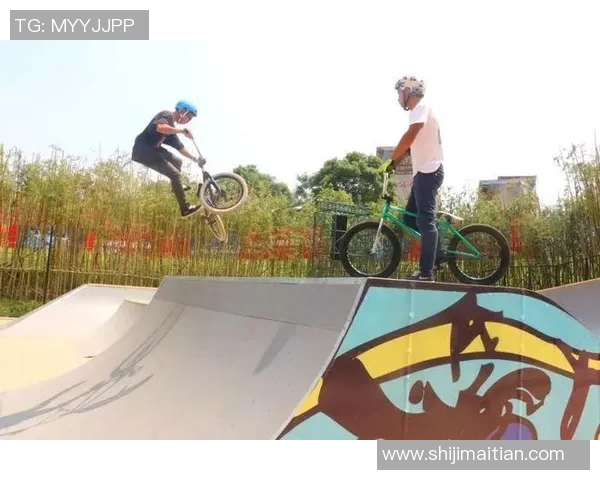 重庆极限运动嘉年华街舞队实力展现引发热烈反响与观众共鸣