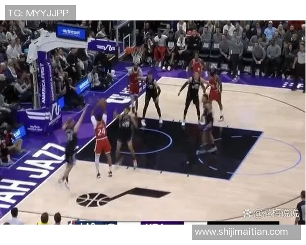 快船与爵士季后赛第三场对决精彩回顾与赛况分析