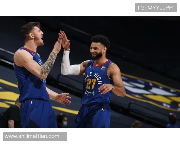 勇士与火箭激战正酣精彩台转播带你感受篮球魅力与激情对决 勇士与火箭激战正酣精彩台转播带你感受篮球魅力与激情对决