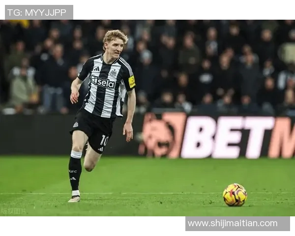 爱华顿主场迎战纽卡斯尔全力争胜展现英超激烈竞争态势