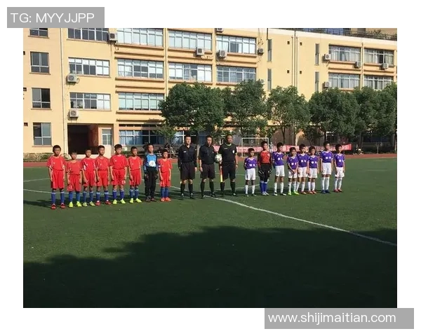 上海足球队以67分稳居锦标赛积分榜首位展现强劲实力