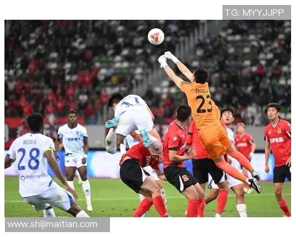 南京足球队的边路渗透战术解析与实战应用探讨